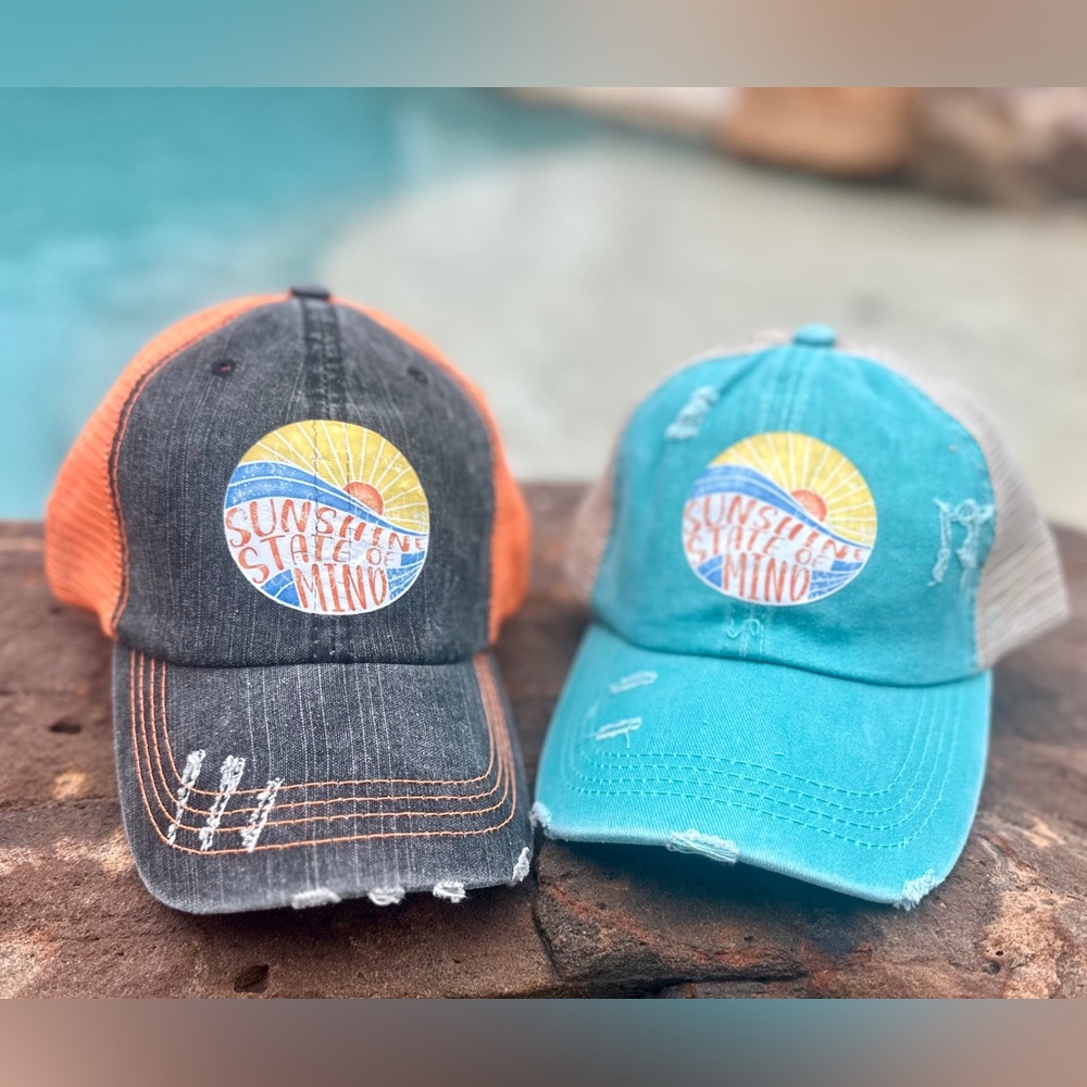 Sunshine State of Mind Baseball Caps